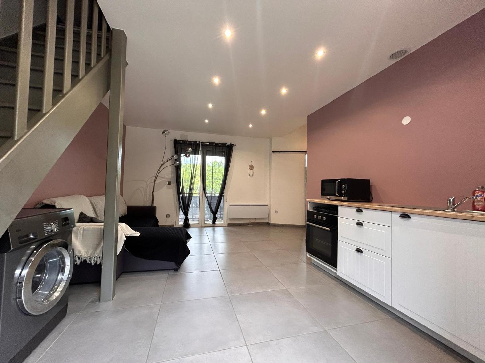 Petite Maison Studio Tout Confort Cosy Givors Autoroute Et Gare Apartment Bagian luar foto